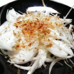 新玉スライスに鰹節