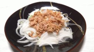 新玉スライスとツナ
