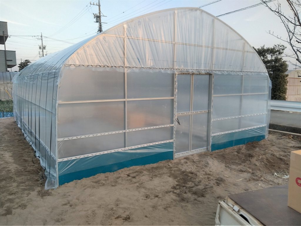 ビニールハウス